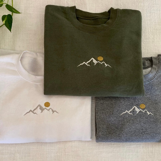  mountain and Sun embroidery Crewneck