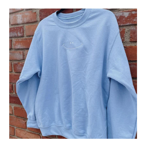 Wide Smile embroidered Crew neck