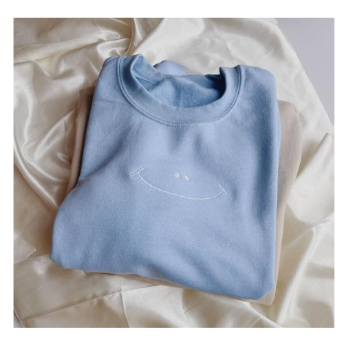 Wide Smile embroidered Crew neck